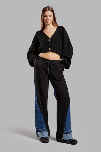 its basic Women's Jeans Color 2W45 Knitted Denim Piece Loose Fit Design Trousers