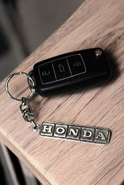 EUROMODA سلسلة مفاتيح السيارة ذات الطراز العتيق المطلية بالفضة