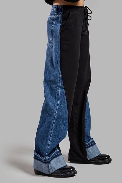 its basic Women's Jeans Color 2W45 Knitted Denim Piece Loose Fit Design Trousers