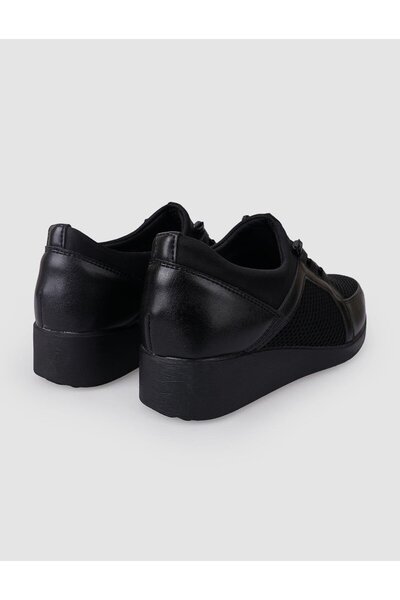 Cabani Γυναικεία άνετα παπούτσια με μαύρα λαστιχένια κορδόνια