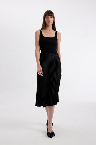 DeFacto Pleated High Waist Satin Maxi Skirt