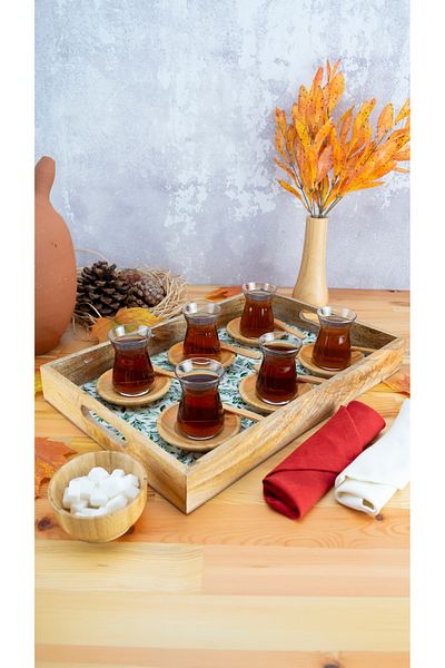 Bambum Leaf Patterned Kangaroo Tray