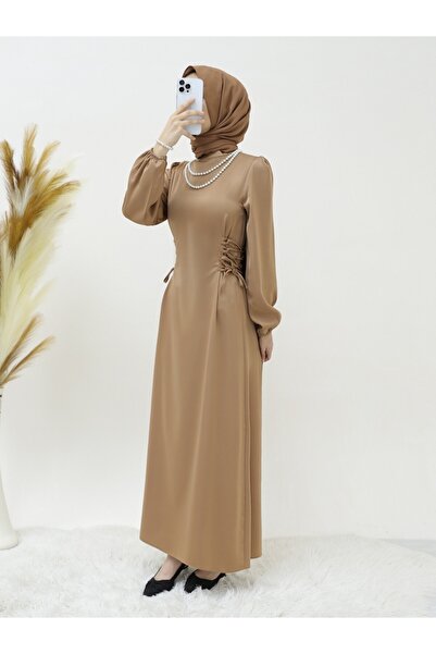 Modamorfo Saténové šaty s elastickými rukávy a zavazováním na boku - Norkové