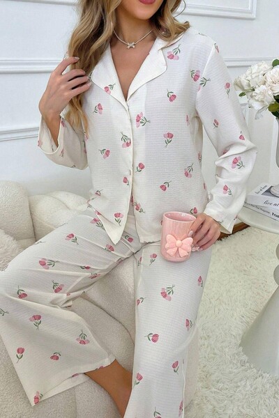 BELLA NOTTE Kadın Ekru Çiçek Baskılı Kışlık Uzun Pijama Takımı
