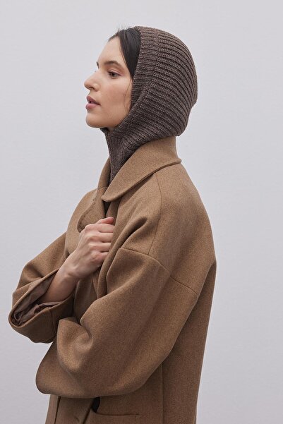 Fahhar Brown Knitted Beanie