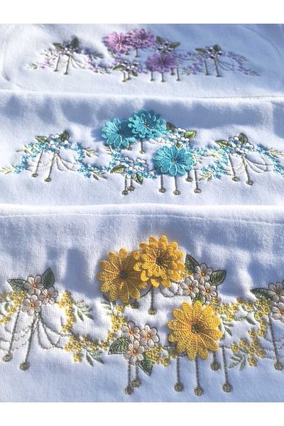 Peacock 3-Piece 3D Embroidered 100% Cotton Hand Towels Suitable for Dowry Gift 50X90