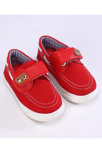 Babyoye Casual Shoes With Velcro Closure - Red