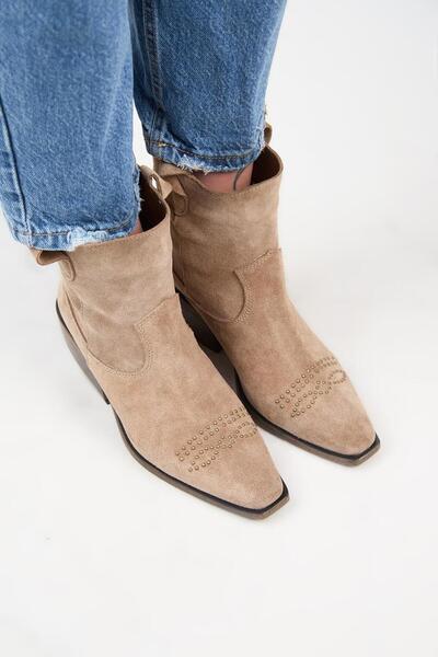 Manijero (Gona) Kadın Hakiki Deri Önü Troklu Kovboy Özel Eskitme Vizon Bot