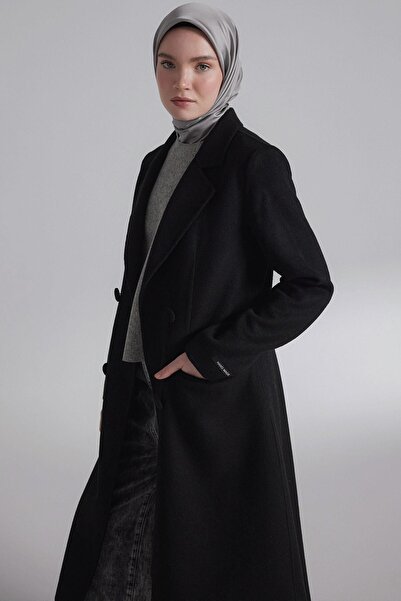 Tuğba Kruvaze Düğmeli Kaban - Siyah