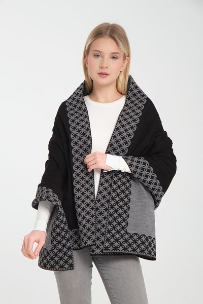 Wega Moda Stylish Ringed Comfortable Shoulder Shawl - Reversible Knitwear