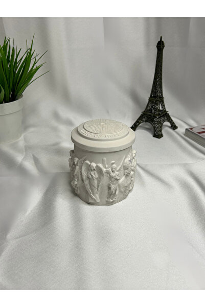Lusora Design Heykel İşlemeli Dekoratif Mum - Beyaz