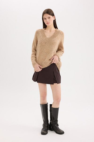 DeFacto Oversize Wide Fit V Neck Knitwear Sweater A3264Ax24Cw