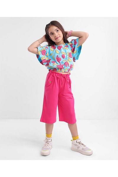 Ollington St. Ollington St. Cotton Knit Flutter Sleeves Floral Print Top & Capri Set - Blue & Pink
