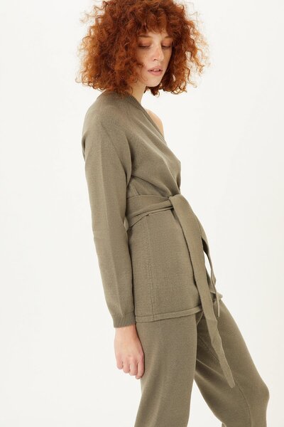 Rue Studio Асиметрична блузка з поясом