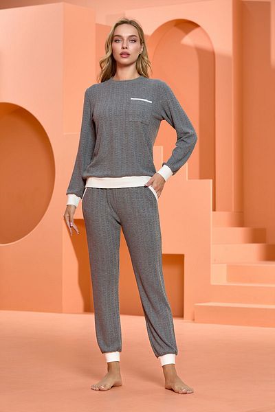 Aqua 25069 Model Pajama Set