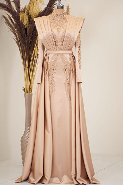 Esilanur Önü Drapeli Kuyruklu Boncuk İşlemeli Miranda Tesettür Abiye Gold