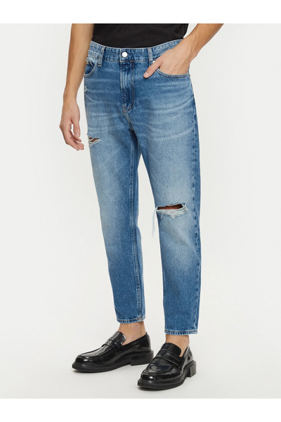 Calvin Klein Erkek Tapered Fit Pamuklu Eskitme Dar Paça Mavi Jeans J30J327012-1A4