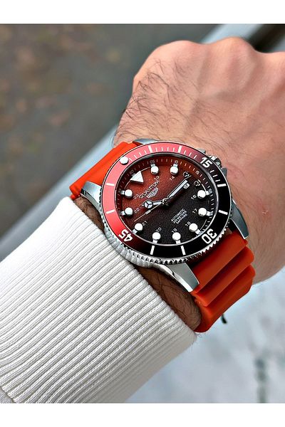 Quantum Men's Wristwatch - Automatic Mechanism, 20 Atm Waterproof, Steel Case with Silicone Cord