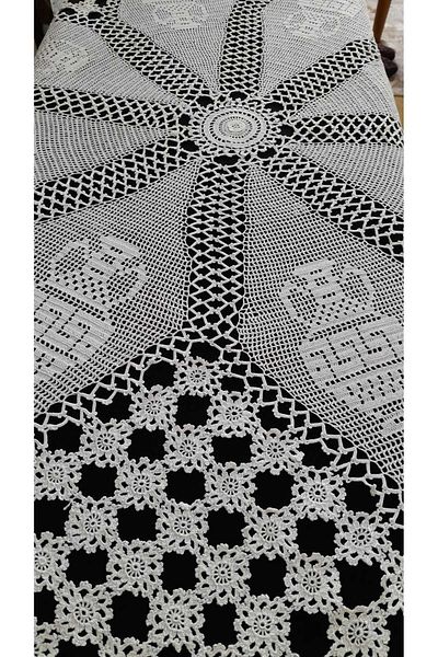 Papatyam Vintage Lace Pattern Hand Knitted - Tablecloth, Flush Ip