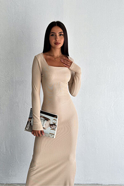 novalook Kare Yaka Yırtmaçlı Bej Uzun Elbise