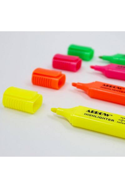 enyareshome 4-Piece Highlighter Pen - Highlighter