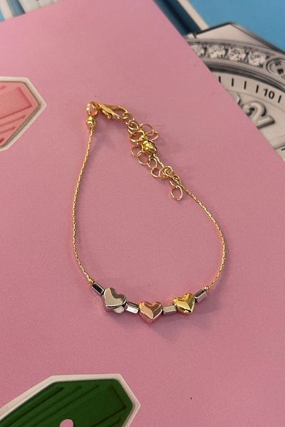 Trendy Butik سوار القلب ثلاثي الألوان