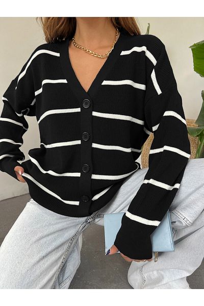 Modamorfo Striped Buttoned Cardigan