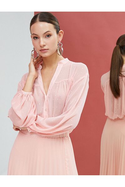 Koton Chiffon-Hemd mit prächtigem Kragen, glitzernden Details und geknöpften langen Ärmeln