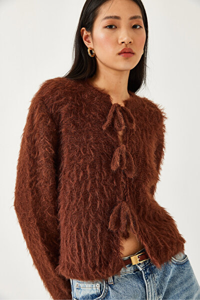 Bianco Lucci Women's Front Tie Fringe Cardigan 241117 60261211