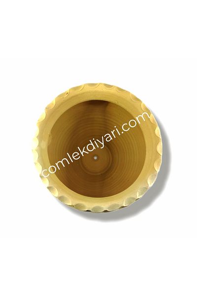 çömlek diyarı علبة أرضية كبيرة