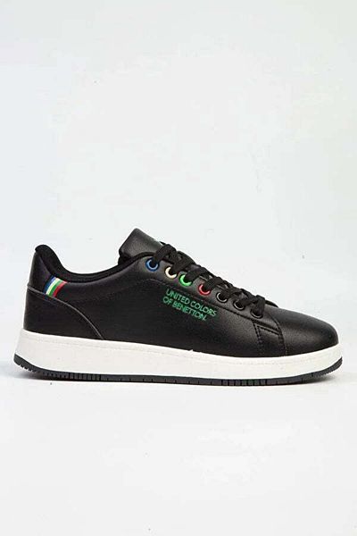 Benetton adidași