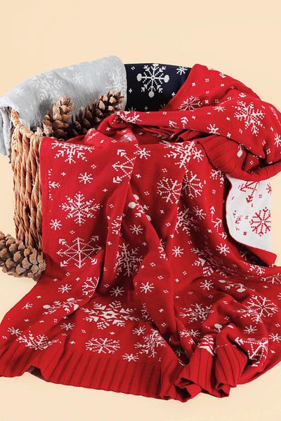 CHUBA Red Children's Knitwear Blanket - Snow Print, 85Cmx120Cm Chkids206