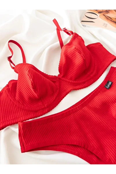 Lessya Red Eyebrow Corset Bra Underwear Set