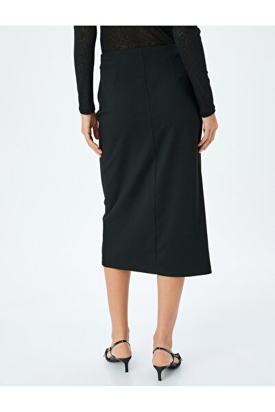 Koton Metal Aksesuarlı Kruvaze Midi Boy Etek