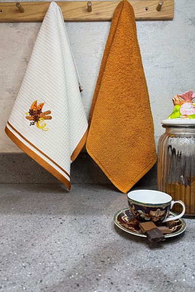 Sevim Set of 2 Kitchen Towels - Orange & Cinnamon Embroidered Drying Cloths - 40X60 cm