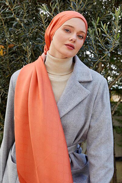 Levidor Baby Honeycomb Pattern Monogram Silk Shawl