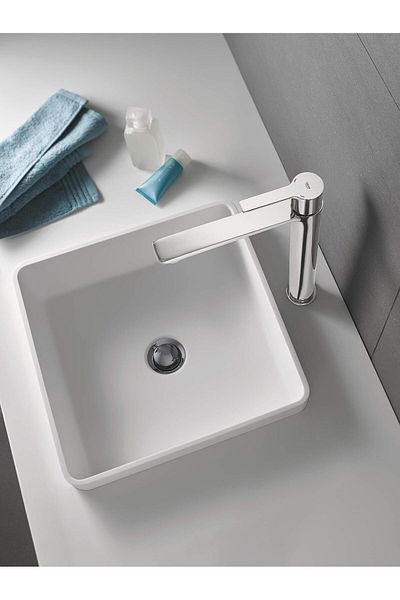 Grohe Lineare New Single Control Sink Faucet -23405001