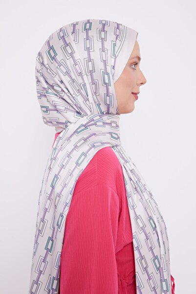 Levidor Cream Square Chain Pattern Angel Shawl