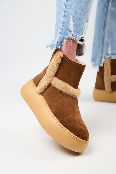 Manijero (Azura) Women's Genuine Leather Tan Boots with Fur Inside and Fur Strips