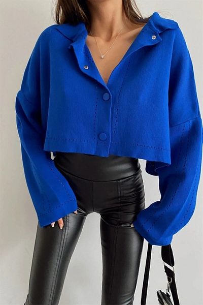 charm butik Cardigan crop cu detaliu snap