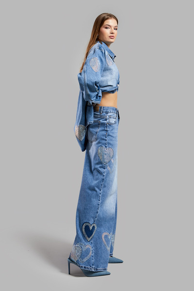 its basic Blugi de damă Culoare 2S54 Denim cu design lejer cu detaliu inimă strasuri strălucitoare