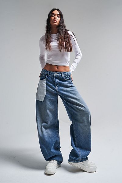 its basic Blugi de damă Culoare 4S584 Denim cu buzunare