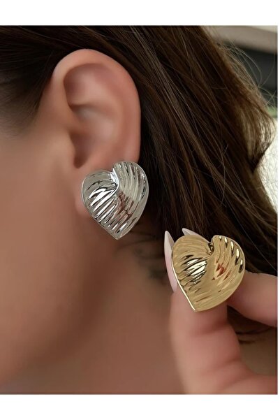 mos&more Gold Çizgi Detaylı Kalp Kadın Küpe