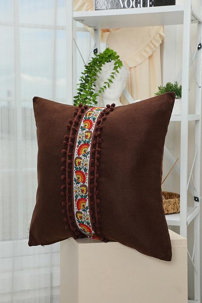 Aisha's Design غطاء وسادة مزخرف بزخارف زهور وتفاصيل بوم بوم، K-398