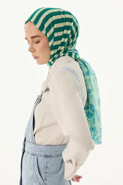 SOFT AKSESUAR Life Flower Line Patterned Shawl