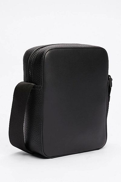 Tommy Hilfiger Tommy Hilfiger Men Black Sling Bags