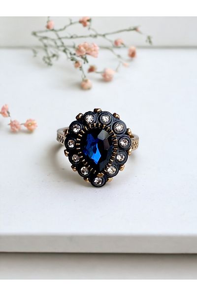 FAYRA ACCESSORIES خاتم قطرة الماء بتفاصيل حجر الزركون