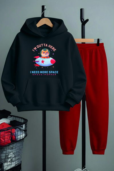 MYADA Преміум-комплект спортивного одягу з принтом «I Need More Space» — штан...