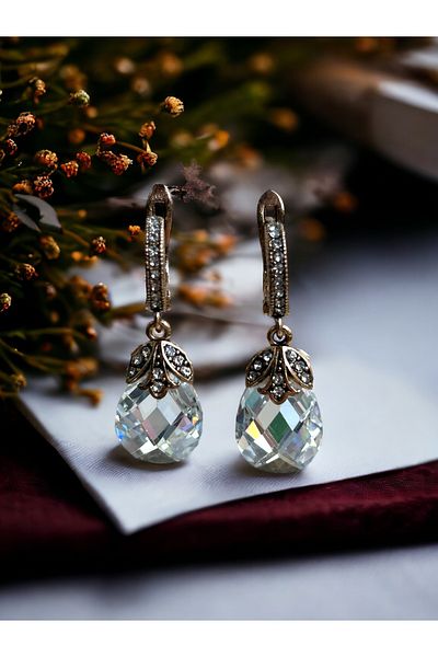 FAYRA ACCESSORIES Zircon Stone Cat's Eye Earrings