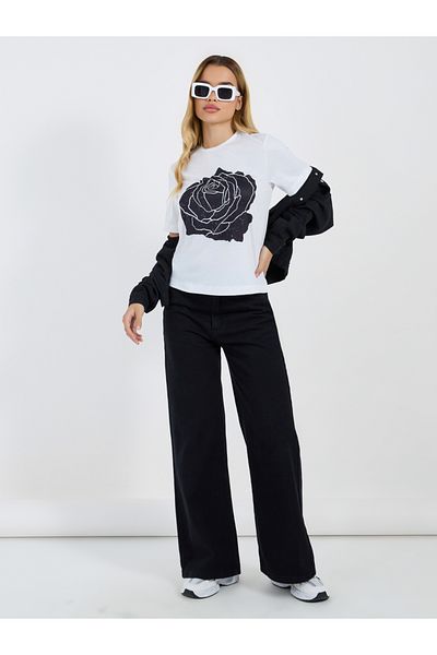 Styli Graphic Print Short Sleeve Regular Fit T-Shirtâ€‹